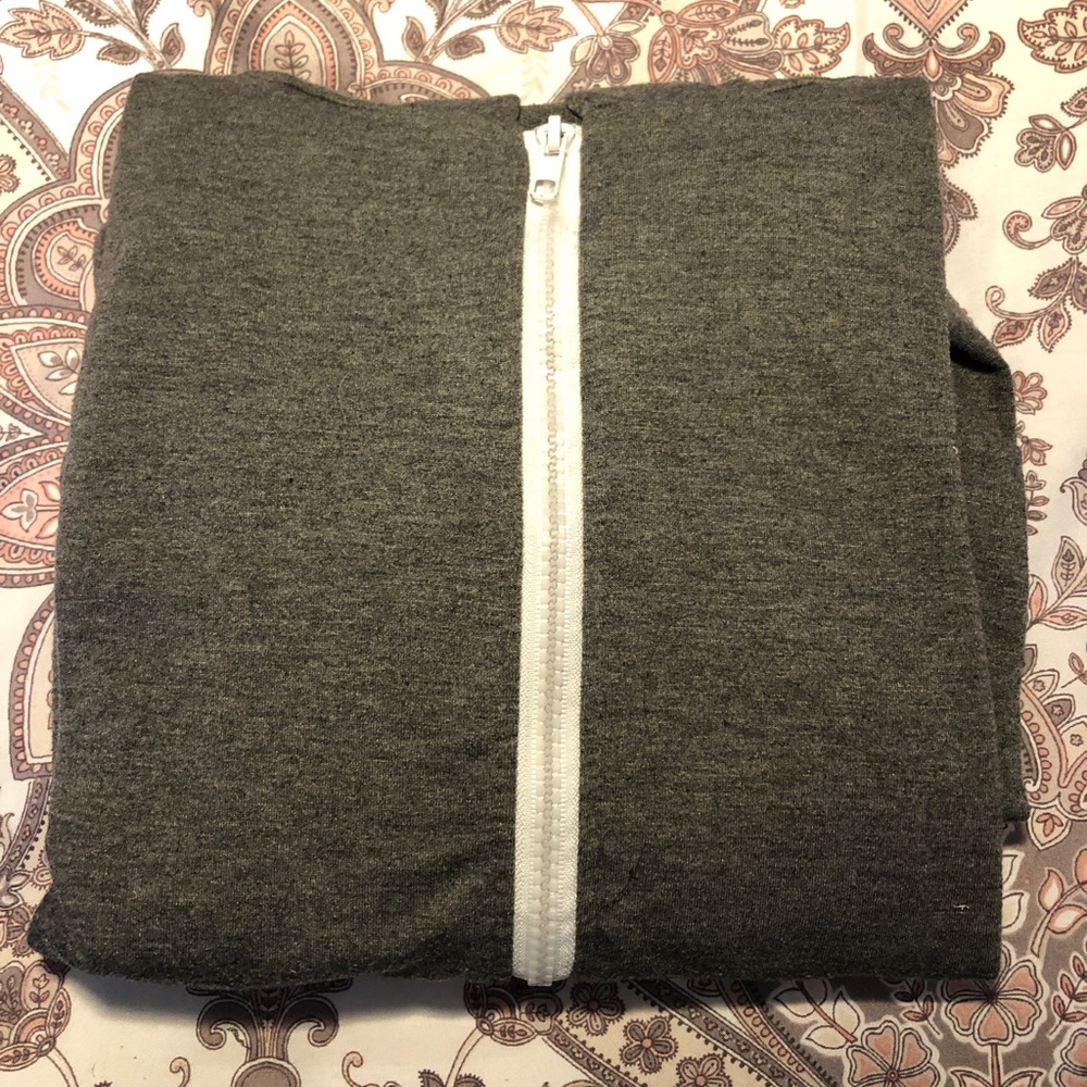 thin gray semi cropped sweater